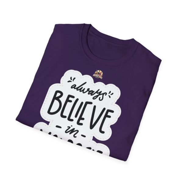 Inspiring "Believe in Yourself" Unisex T-Shirt - slika 54