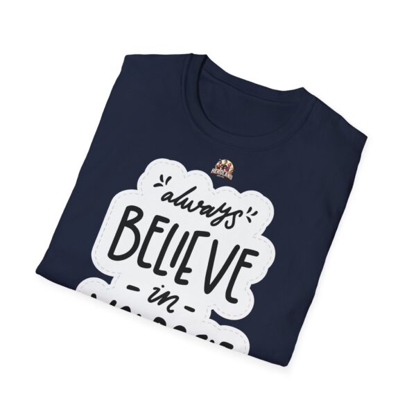Inspiring "Believe in Yourself" Unisex T-Shirt - slika 51